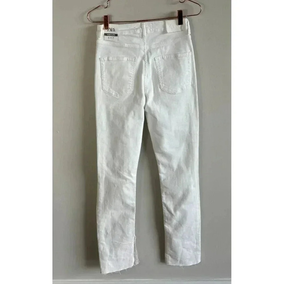 Zara Slim Flare Womens Distressed Knee Denim Jeans White Sz 4 - Picture 3 of 13